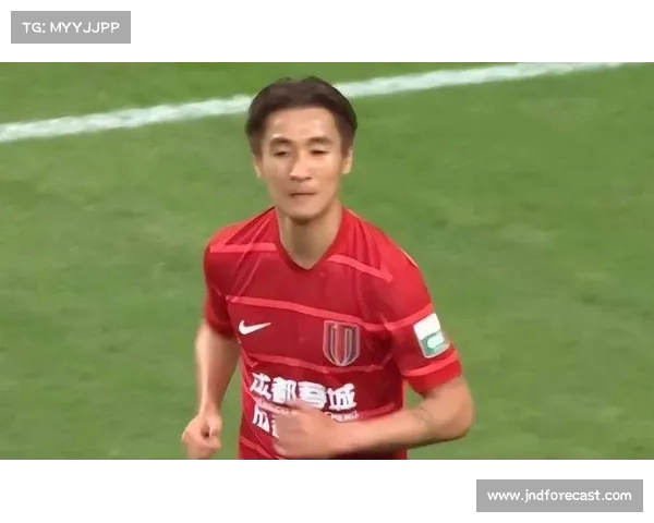 韦世豪提前复出助力成都冲冠归化政策解停两将续约前景成焦点 韦世豪提前复出助力成都冲冠归化政策解停两将续约前景成焦点